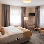 Hotel Kikelet Club 3*