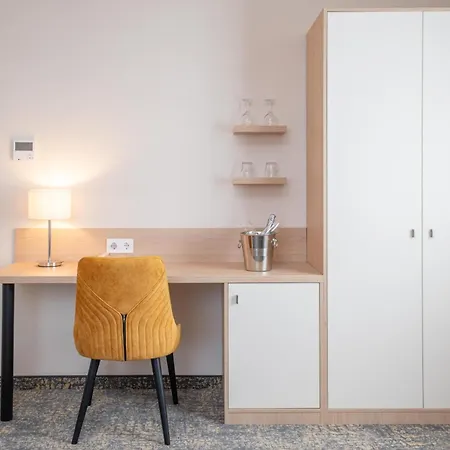 Kikelet Club Szálloda 3*