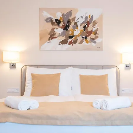 Hotel Kikelet Club 3*