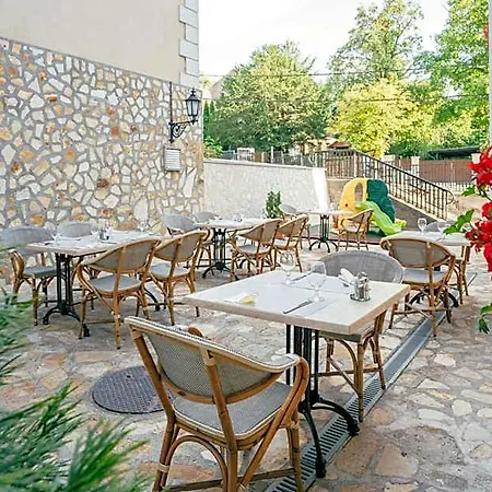 Kikelet Club 3*