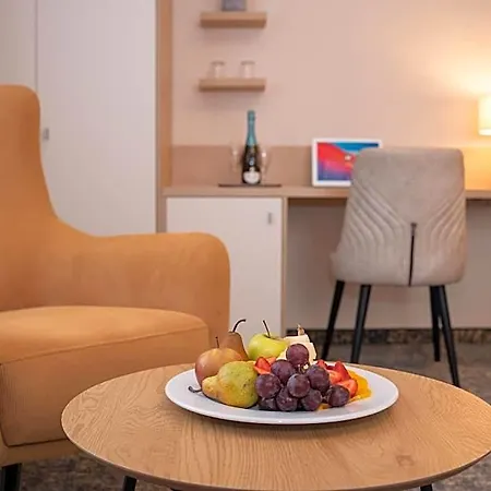 Kikelet Club ميسكولك