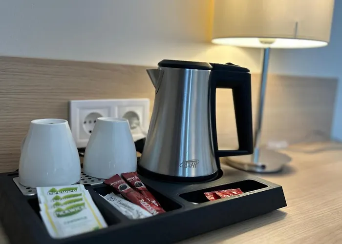 Kikelet Club Hotell 3*