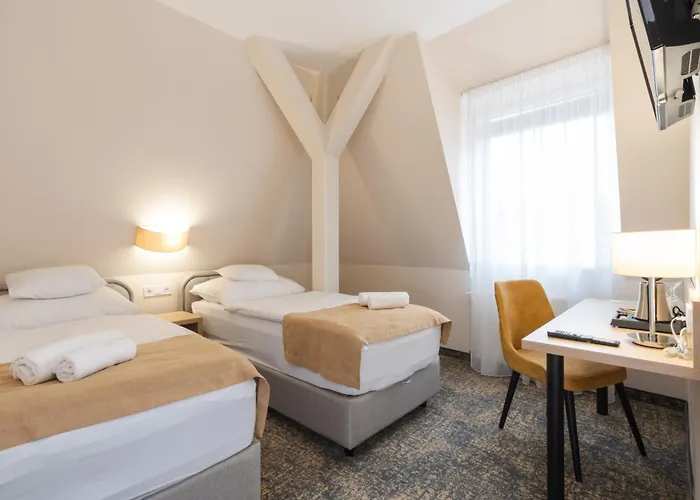 Kikelet Club 3* Miskolc