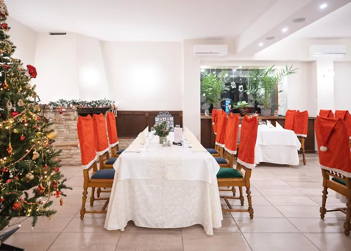 Kikelet Club 3* ميسكولك